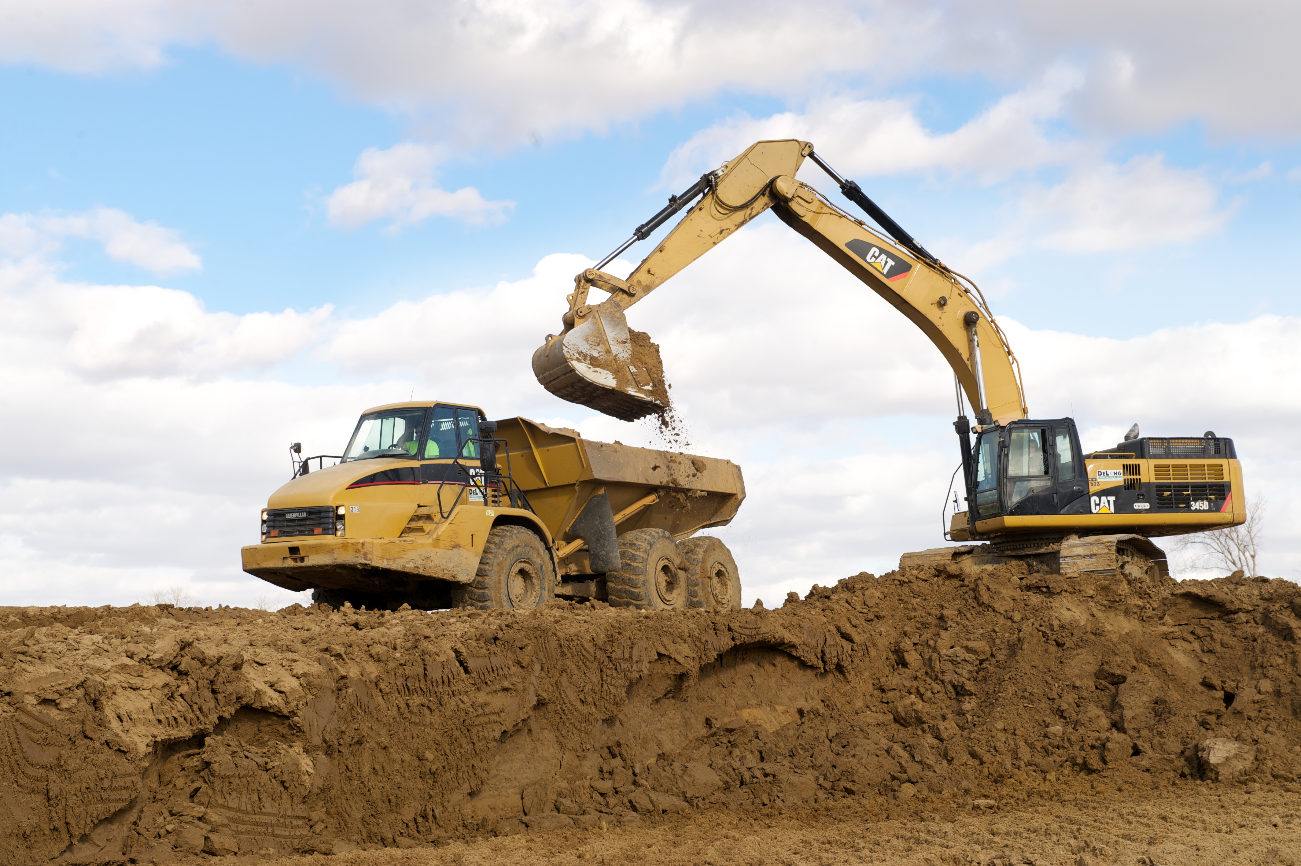 Site Grading DeLong Construction Inc. Earth Movers and Grading